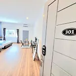 Brandnew 4 Bedrooms House Cemara
