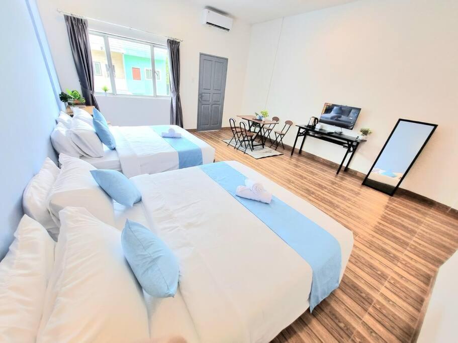 Brandnew 4 Bedrooms House Cemara Rumah liburan Medan